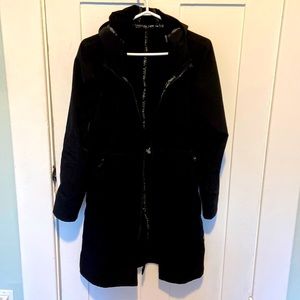 Lululemon Rain coat- lined with warm fabric.